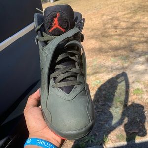 Take flight 8s